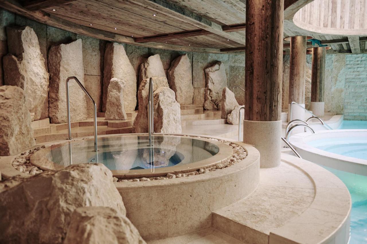 The Alpina Gstaad Hotel Exterior photo