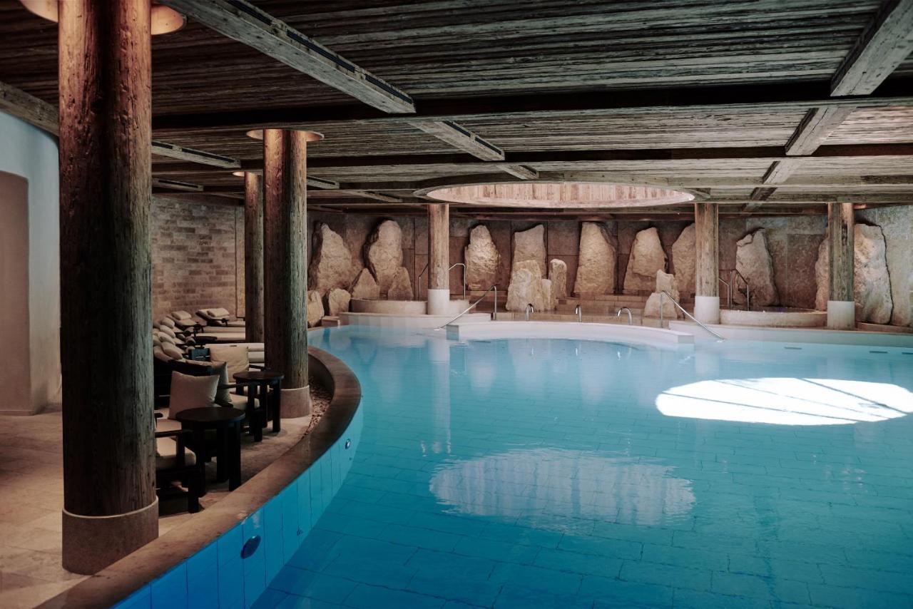The Alpina Gstaad Hotel Exterior photo